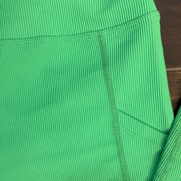 Beach Riot leggings Neon Green ribbed - Picture 4 of 7